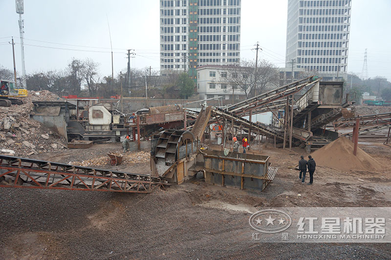 建筑垃圾制沙機(jī)可以破碎各種廢磚頭廢棄混凝土等材料